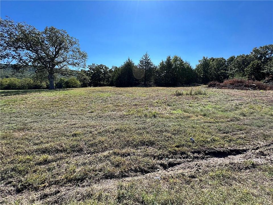 2nd image of TRACT 4 N Highway 170