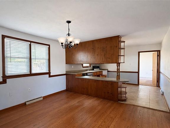 4th image of 580 Etheridge Rd