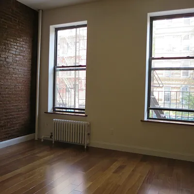 Rented by Centric New York | media 9