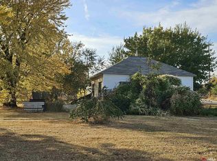 215 N Main Ave, Sutton, NE 68979