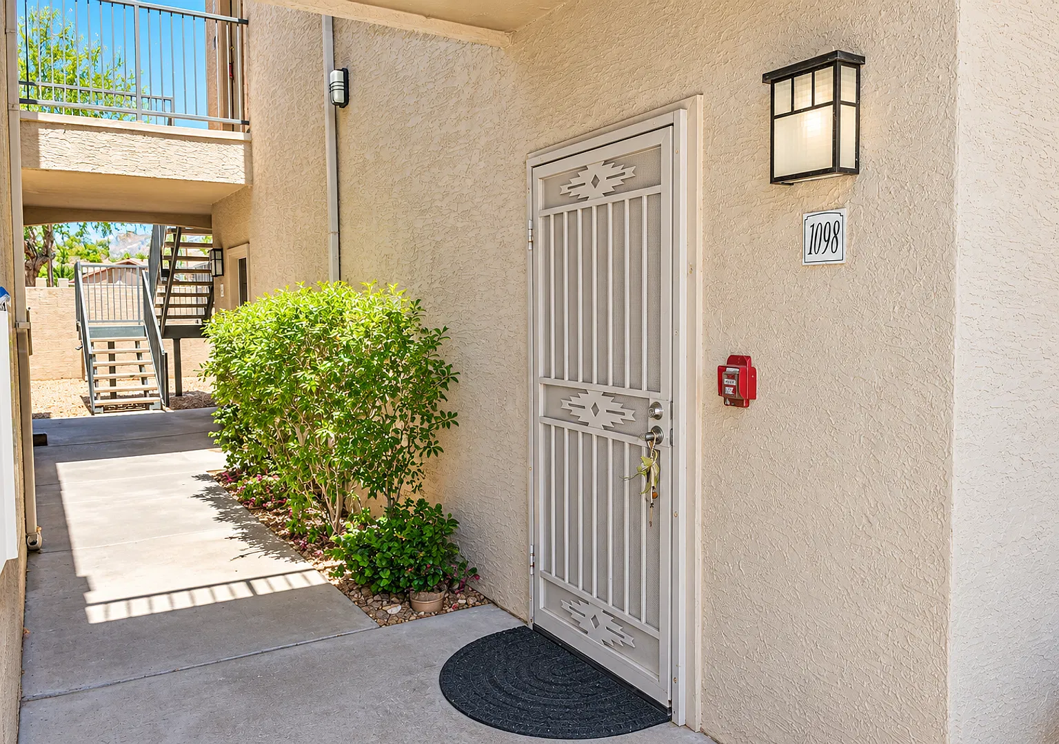 16013 S Desert Foothills Pkwy — Photo 1