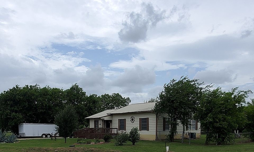 1st image of 751 State Highway 320