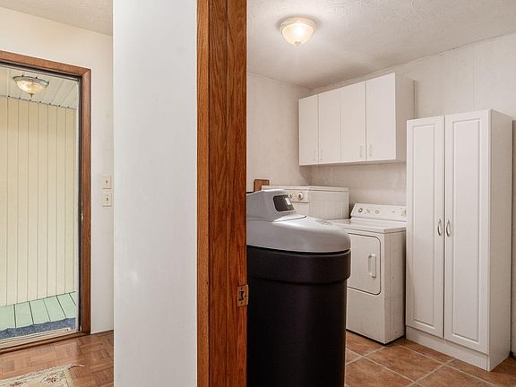 5th image of 15005 Rustic Ln