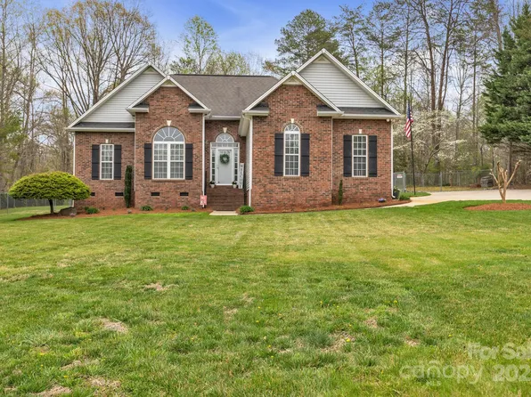 3565 Laboratory Rd, Lincolnton, NC 28092