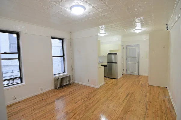 Rented by Bold New York | media 10