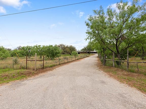 2nd image of 364 County Road 116