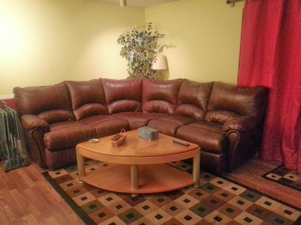 Family Room leather sectional recliner