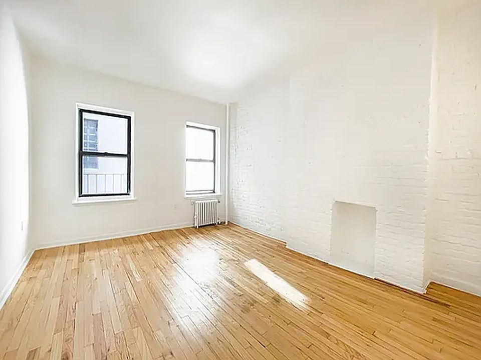 1st image of 283 Bleecker St APT 1B