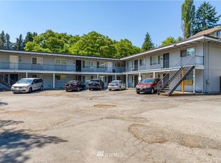 17160 Avondale Way NE, Redmond, WA 98052