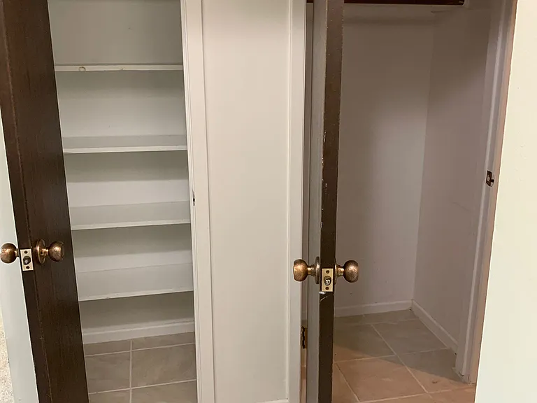 2025 NW Hickory Ln #7 — Photo 7