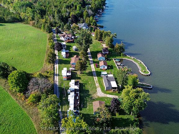 3rd image of 68 Robins Rd #198