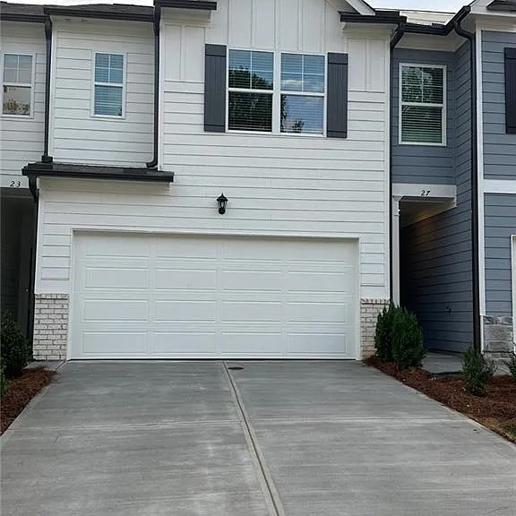 23 Berryville Dr — Photo 1