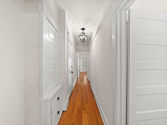 4th image of 11719 Clifton Blvd APT 3
