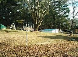 2nd image of 89 Bottomley Ave