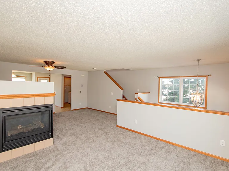 15119 Fanning Dr N — Photo 28