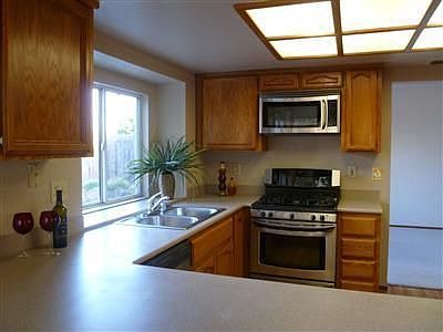 3rd image of 3701 Pine Hollow Way