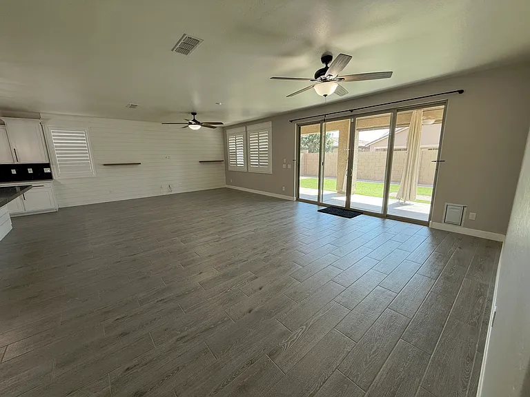 GREAT ROOM AREA
