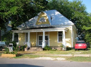 403 Geneva St #B, Opelika, AL 36801