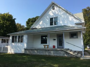 532 Oak St, Manistique, MI 49854