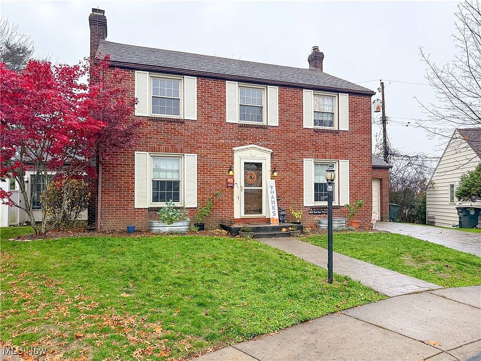 2nd image of 1816 Norton Pl