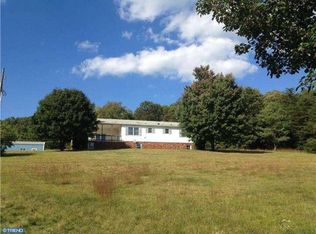 441 Green Tree Dr, Auburn, PA 17922