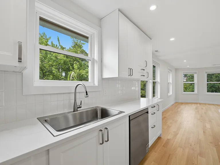 68 Gregory Blvd #2 — Photo 25