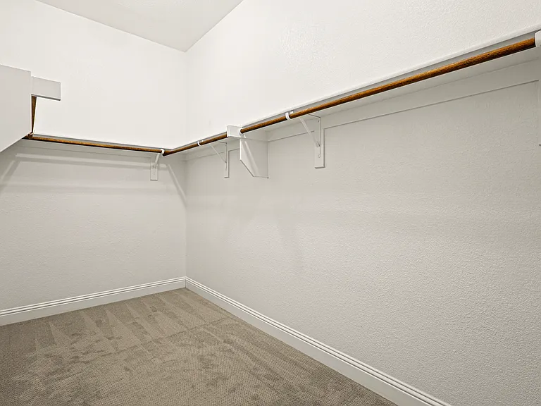1701 Meadowleaf Ln — Photo 21