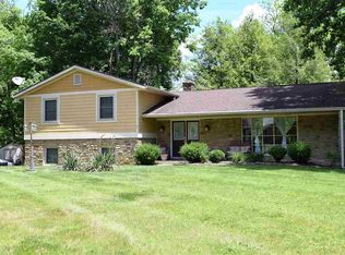 2309 S Woodbluff Ct, Bloomington, IN
