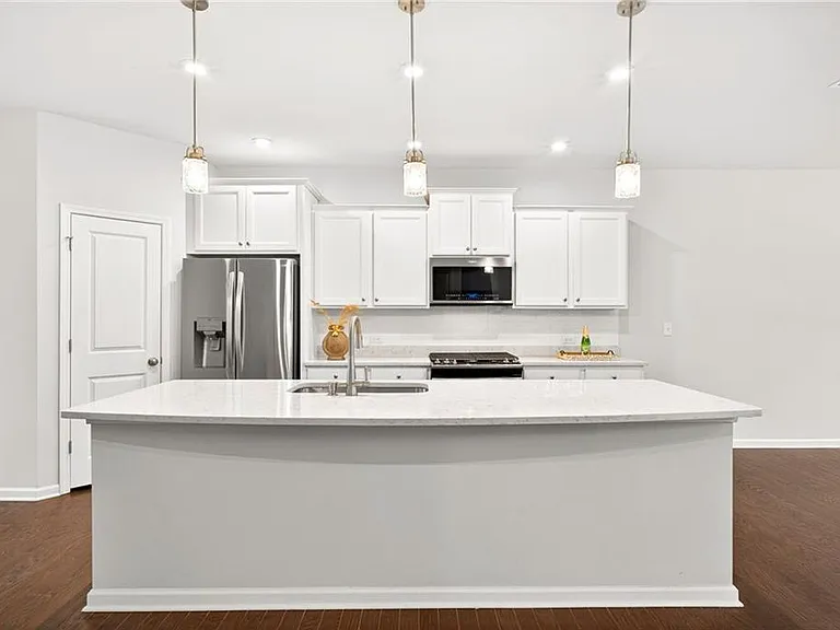 5377 Fountain Head Ln — Photo 13