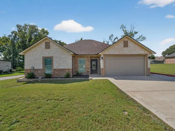 23001 Red Azalea Ln, Lindale, TX 75771