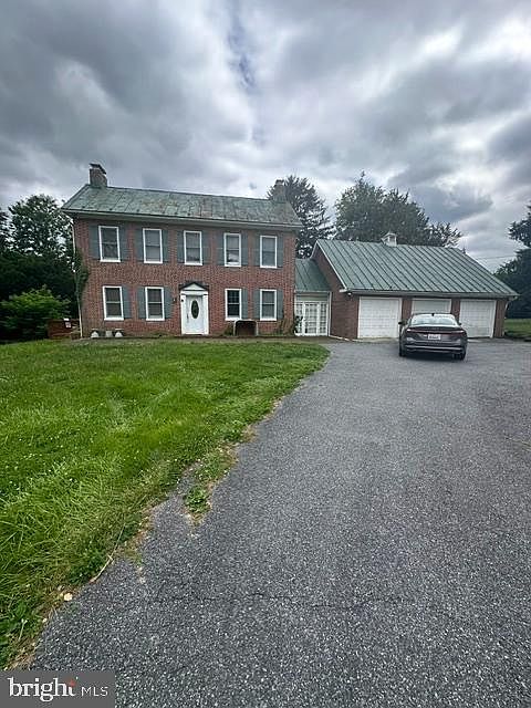 1st image of 124 Sunnydale Way