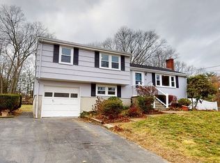 92 Dean Rd, Stoughton, MA 02072