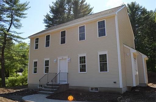 2nd image of 89 Seekonk St