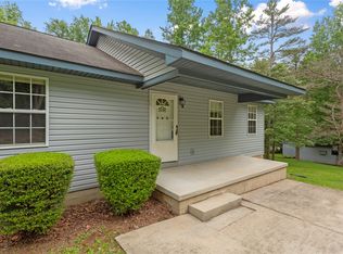 123 Sequayah Dr, Fair Play, SC 29643