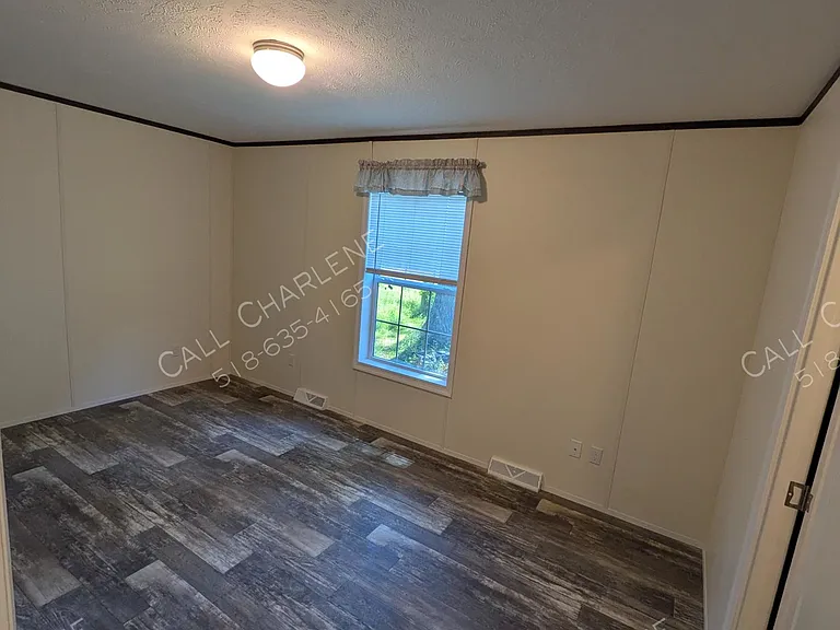 27 Garden Cir — Photo 6