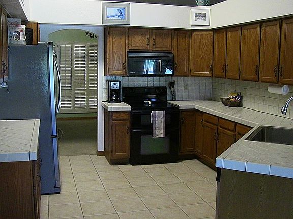 5th image of 5650 E Helena Dr