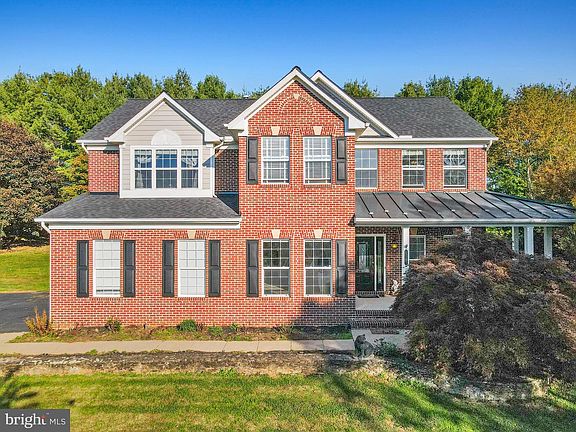 2nd image of 17444 Francis Farm Pl