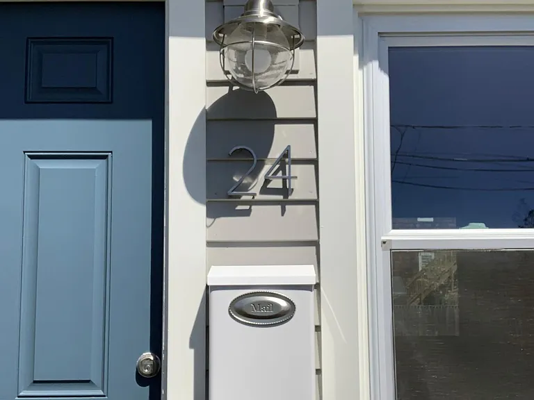 24 Sention Ave — Photo 9