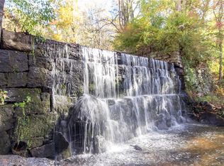 58 Leesville Rd, East Hampton, CT 06424