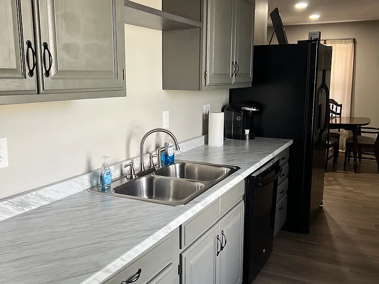 110 W Hammond St — Photo 18