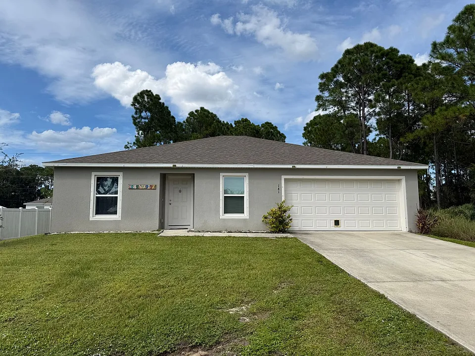141 Ensenada St SE