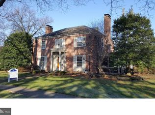 1233 Monroe Ave, Wyomissing, PA