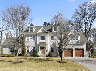 2 Heckle St, Wellesley, MA 02481