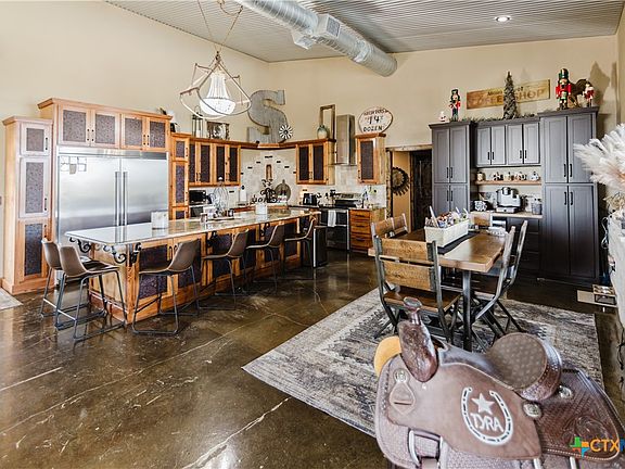 5th image of 1440 Old Goliad Rd