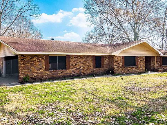 2nd image of 364 Blossom Rd