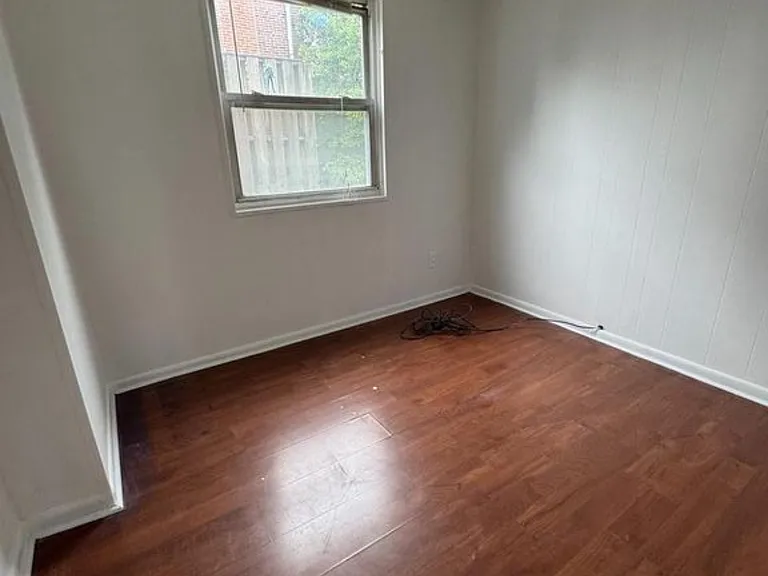 2303 S Mildred St — Photo 4