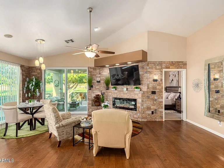 3341 E Fremont Rd — Photo 9
