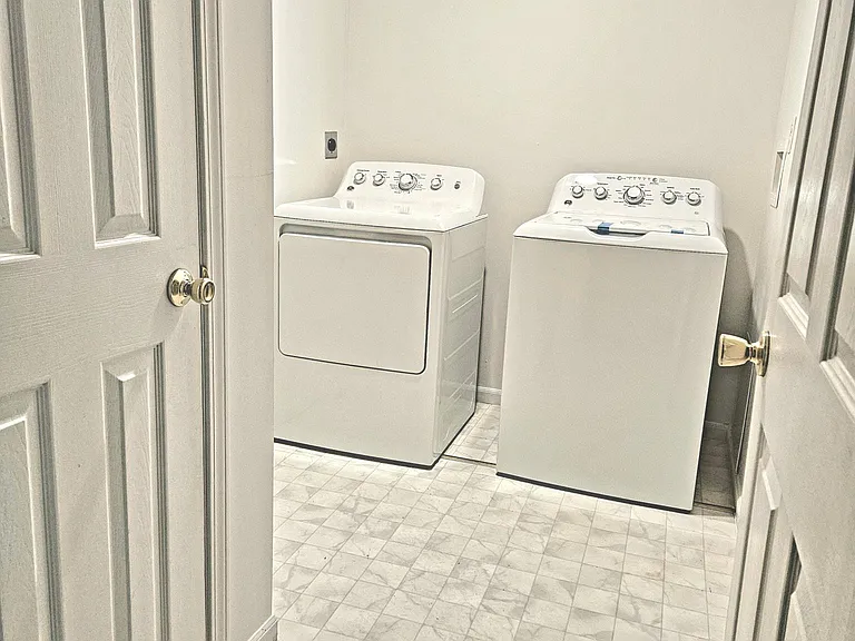 Laundry Room Upstairs
