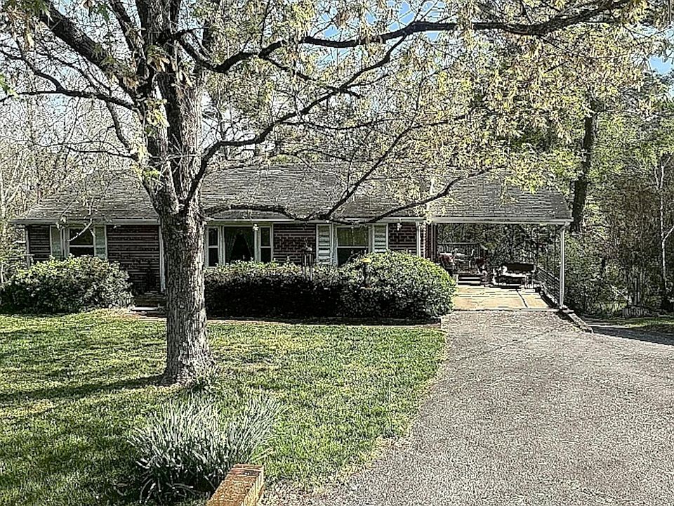 1st image of 548 Brewer Dr