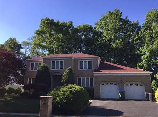 2nd image of 10 Martha St